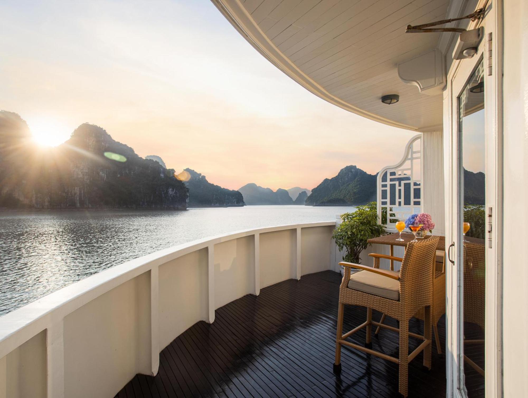 The Au Co Cruise - Managed By Bhaya Cruise Hotel Ha Long Luaran gambar