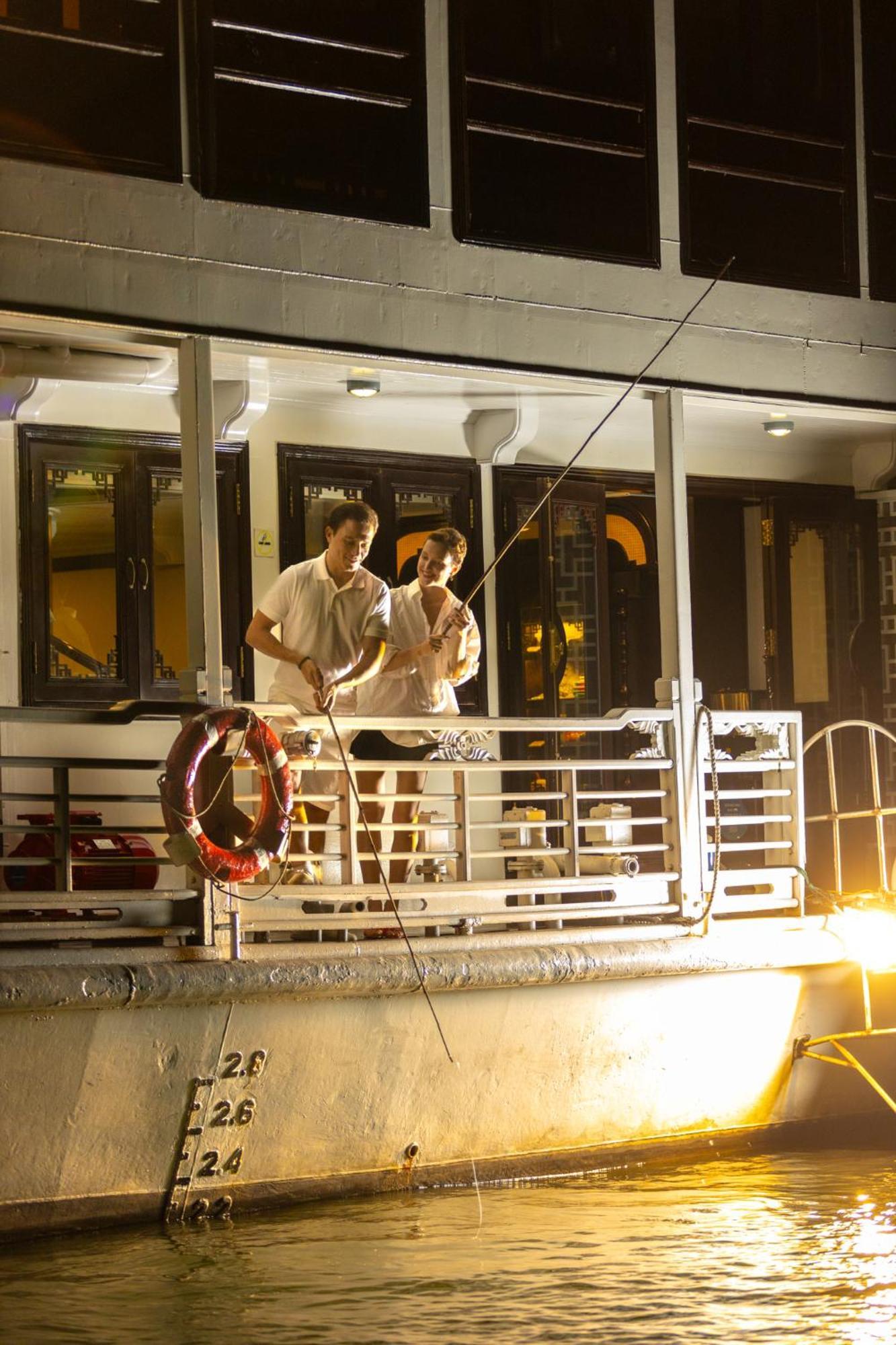 The Au Co Cruise - Managed By Bhaya Cruise Hotel Ha Long Luaran gambar