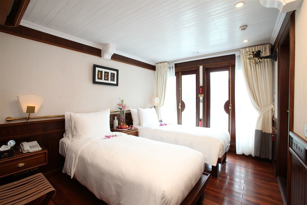 The Au Co Cruise - Managed By Bhaya Cruise Hotel Ha Long Luaran gambar